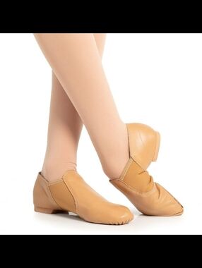 Leo Tan Leather Jazz Dance Shoes Slip On Split Sole Women’s/Youth Size 4